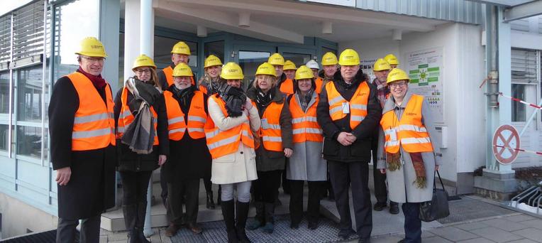 Wohnraum-Allianz zu Besuch bei SchwörerHaus Wohnraum-Allianz zu Besuch bei SchwörerHaus