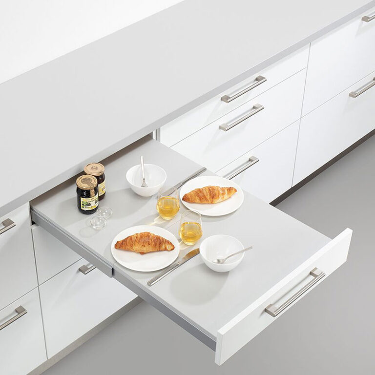 Schueller-Schubkasten-Ausziehtisch