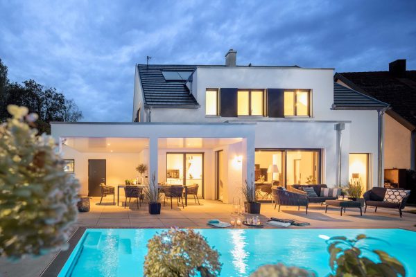 haus-mit-pool