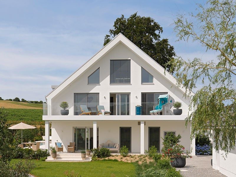 premiumhaus-mit-groszuegigem-balkon